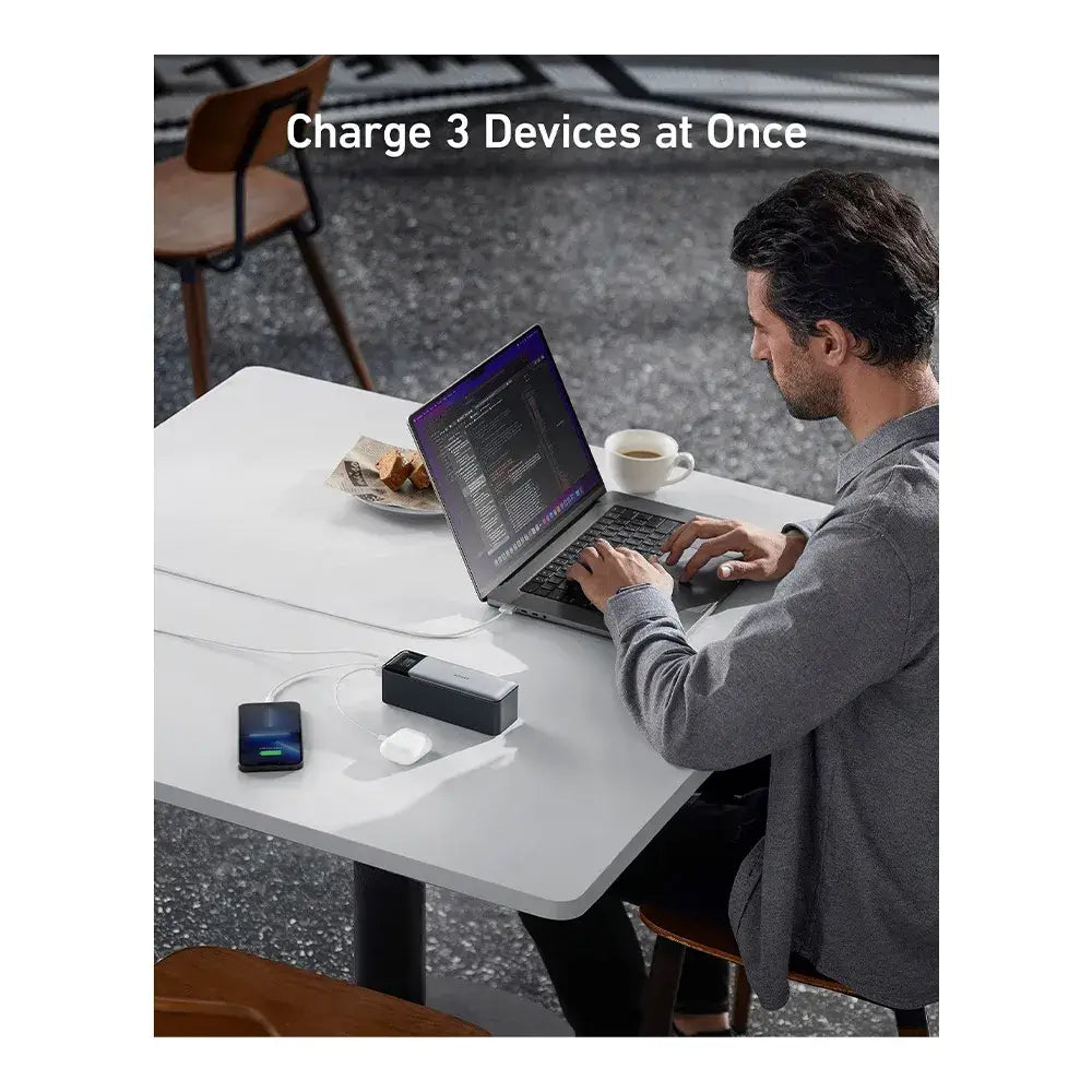  Anker 737 Power Bank 24000mAh