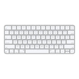  Apple Magic Keyboard with Touch ID