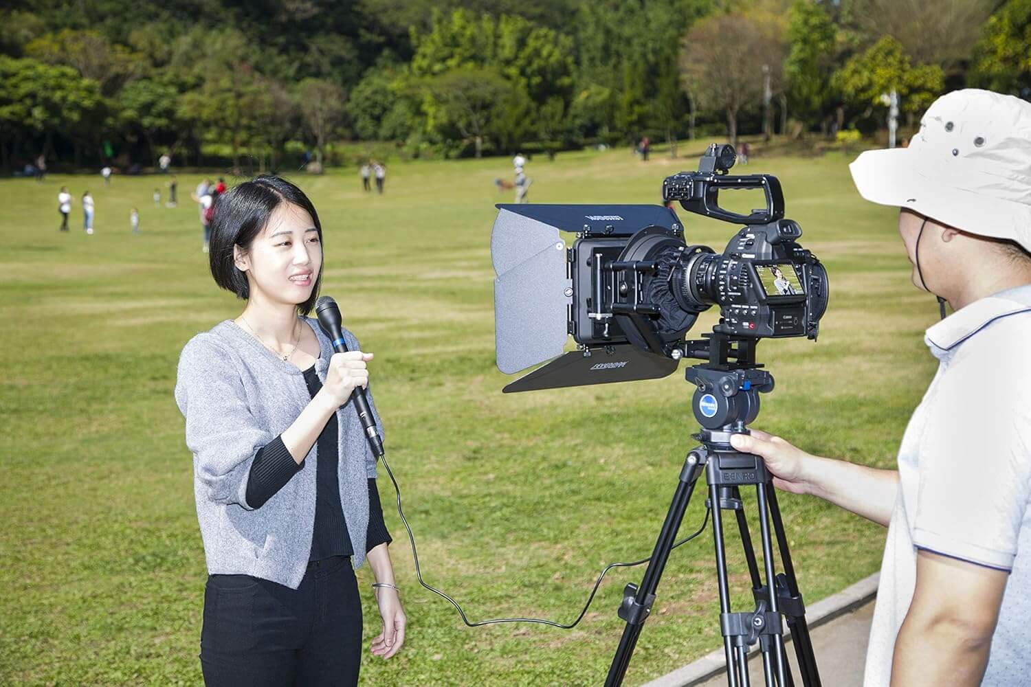  Boya By-HM100 Dynamic Handheld Microphone