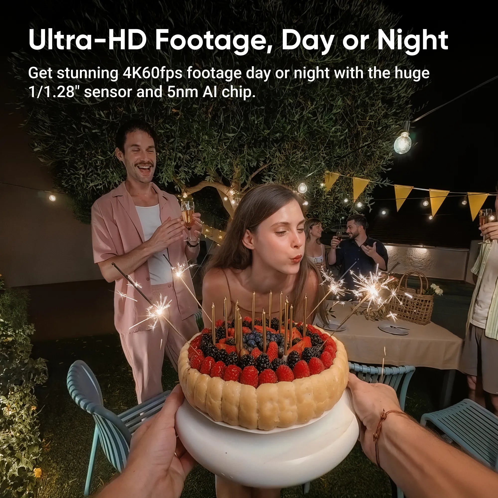 Insta360 GO Ultra Standard Bundle