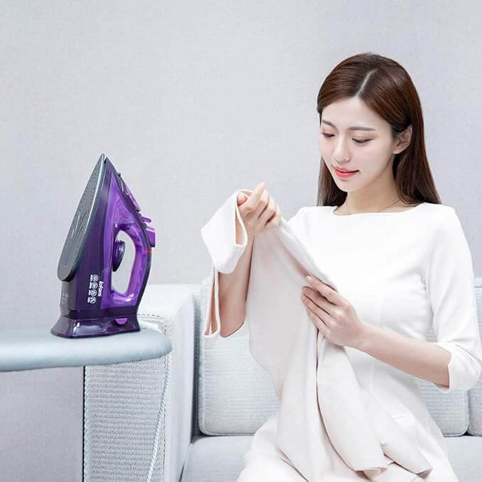  Lofans YD-012V Cordless Steam Iron